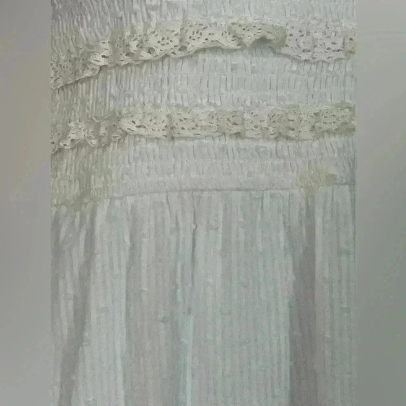 Japna White Mini Smocked Dress (U5) - Picture 3 of 6